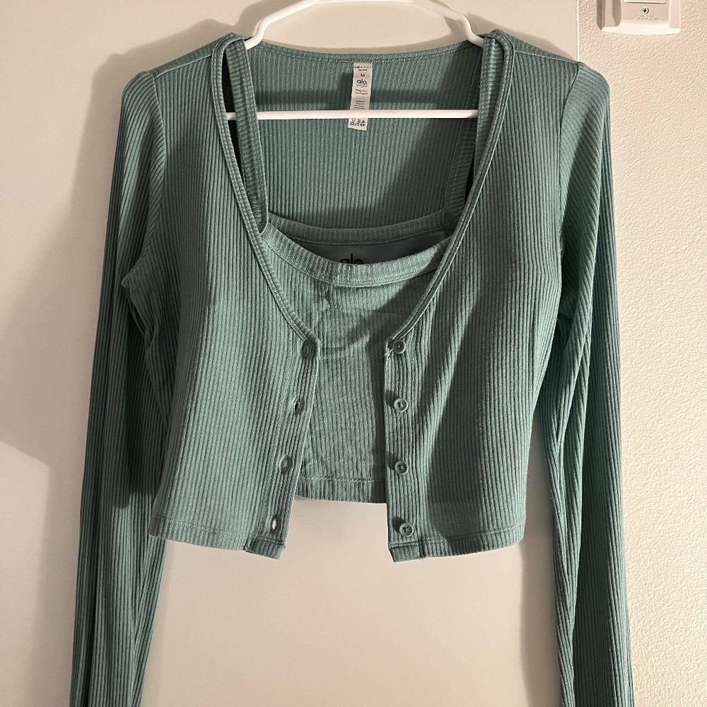 ALO yoga Ribbed Cropped Whisper Cardigan and Bra set